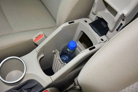 2014款丰田逸致180E自动精英版