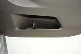 2014款丰田逸致180E自动精英版