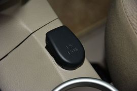 2014款丰田逸致180E自动精英版