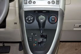 2014款丰田逸致180E自动精英版