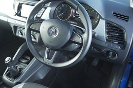 2015款斯柯达晶锐