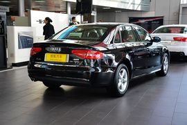 2015款奥迪A4L