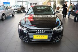 2015款奥迪A4L