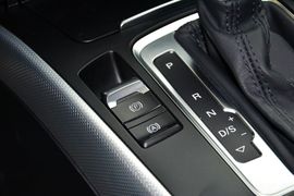 2015款奥迪A4L