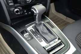 2015款奥迪A4L