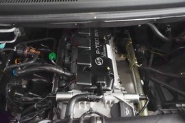 2015款五菱宏光V