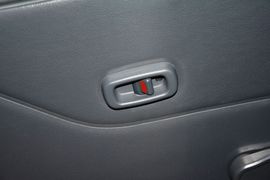 2015款五菱宏光V