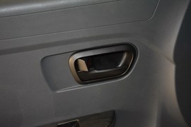 2015款五菱宏光V