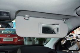 2015款现代朗动1.6L手动领先型