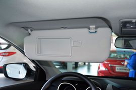2015款现代朗动1.6L手动领先型