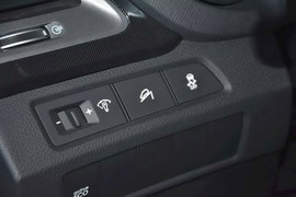 2013款现代全新胜达2.0T自动两驱尊贵型