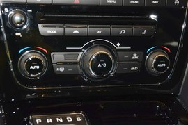 2015款捷豹XJL