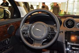 2015款捷豹XJL