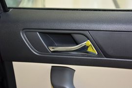 2015款斯柯达昕锐1.6L自动优选型