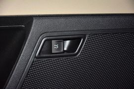 2015款斯柯达昕锐1.6L自动优选型