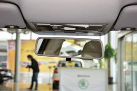 2015款斯柯达昕锐1.6L自动优选型
