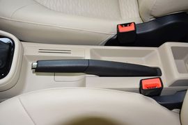 2015款斯柯达昕锐1.6L自动优选型