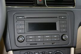 2015款斯柯达昕锐1.6L自动优选型