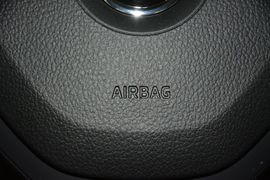 2015款斯柯达昕锐1.6L自动优选型