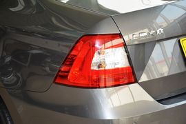 2015款斯柯达昕锐1.6L自动优选型
