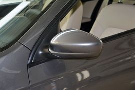 2015款斯柯达昕锐1.6L自动优选型