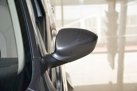 2015款斯柯达昕锐1.6L自动优选型