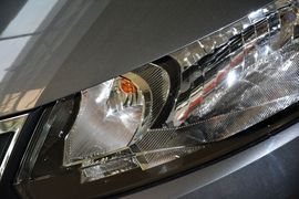 2015款斯柯达昕锐1.6L自动优选型