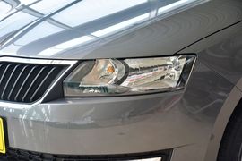 2015款斯柯达昕锐1.6L自动优选型