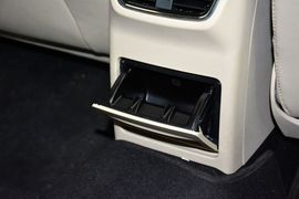 2015款斯柯达明锐1.6L自动逸致版