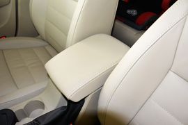 2015款斯柯达明锐1.6L自动逸致版