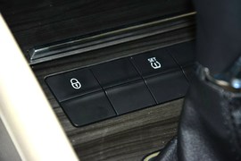 2015款斯柯达明锐1.6L自动逸致版