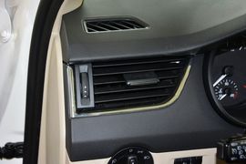 2015款斯柯达明锐1.6L自动逸致版