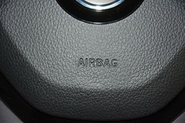 2015款斯柯达明锐1.6L自动逸致版