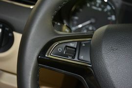 2015款斯柯达明锐1.6L自动逸致版