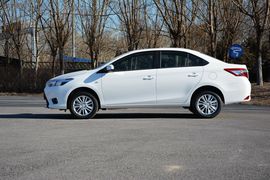 2015款丰田威驰1.5L手动智享星光版