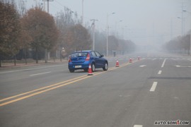 2009款北京现代I30