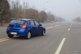 2009款北京现代I30