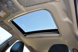 2015款丰田威驰1.5L手动智享星光版