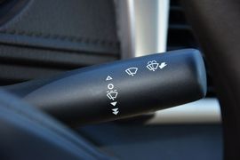 2015款丰田威驰1.5L手动智享星光版