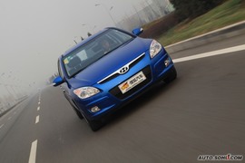 2009款北京现代I30