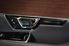 2015款捷豹XJL