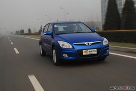 2009款北京现代I30