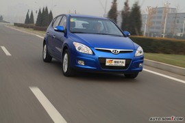 2009款北京现代I30