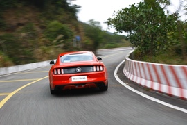 试驾全新福特Mustang