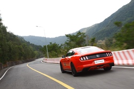 试驾全新福特Mustang