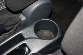 2014款丰田威驰1.5L自动智臻版