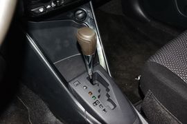 2014款丰田威驰1.5L自动智臻版