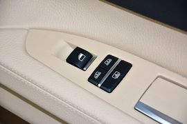 2014款宝马730Li臻享型