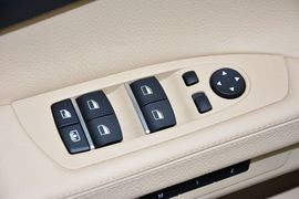 2014款宝马730Li臻享型