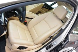 2014款宝马730Li臻享型
